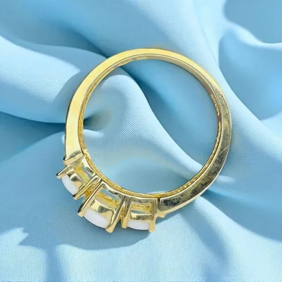 VINTAGE- 10K Gold -Natural Australian White Opal & Diamond Ring -Size 7 -2g - Picture 7 of 16